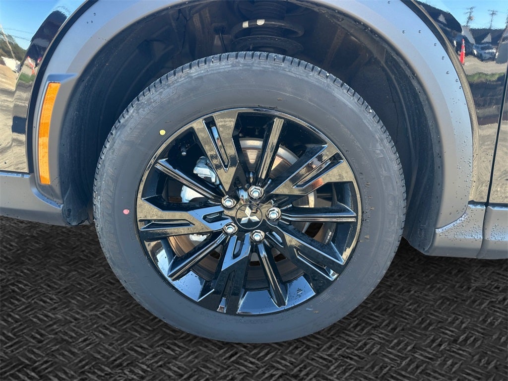 2025 Mitsubishi Eclipse Cross LE