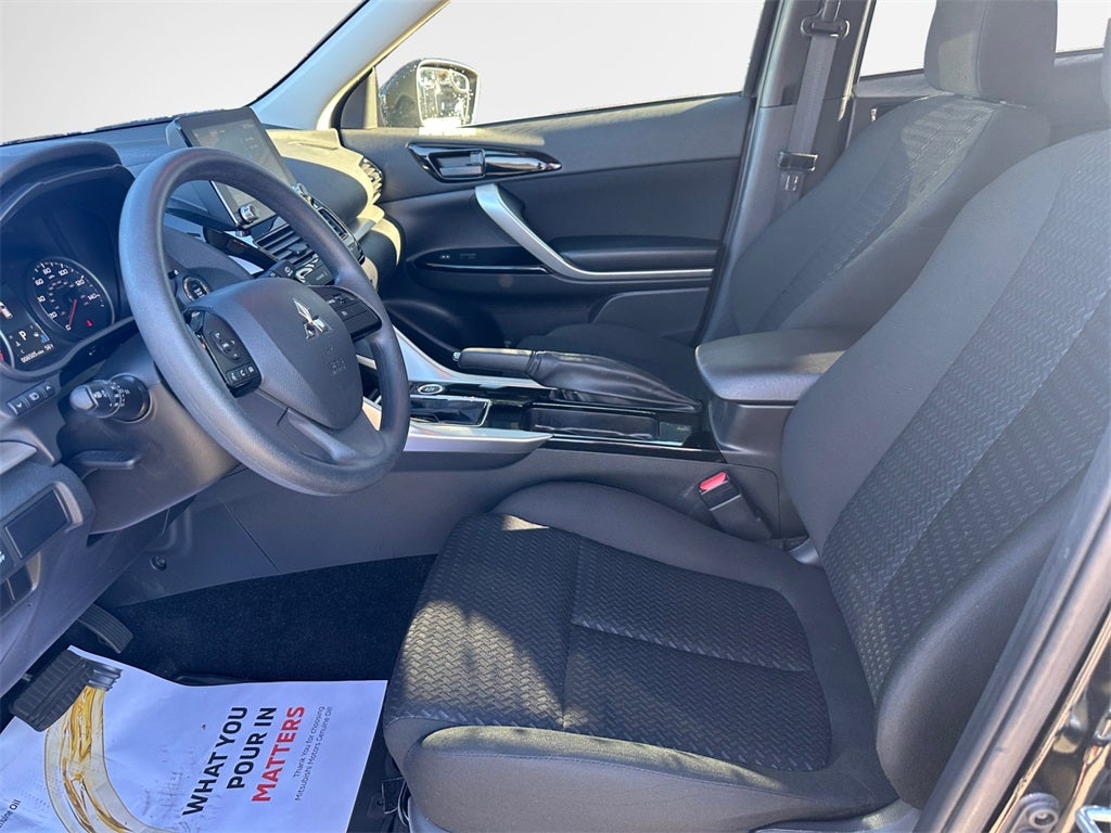 2025 Mitsubishi Eclipse Cross LE