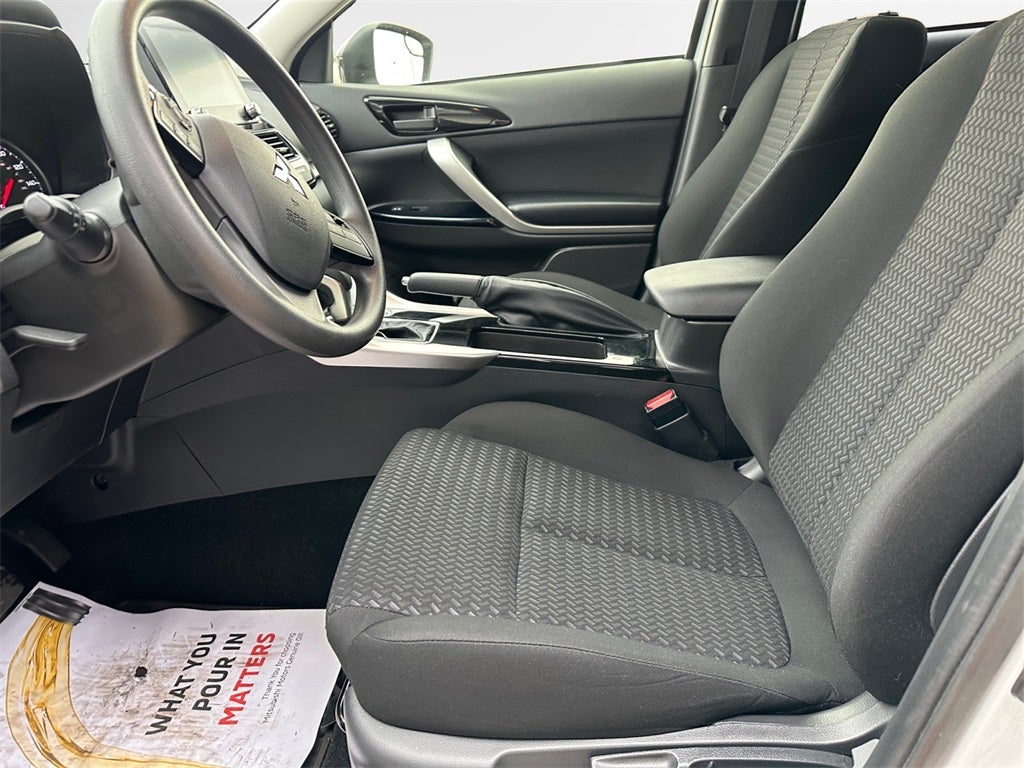 2025 Mitsubishi Eclipse Cross LE