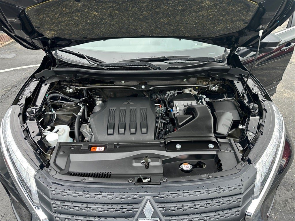 2025 Mitsubishi Eclipse Cross SE