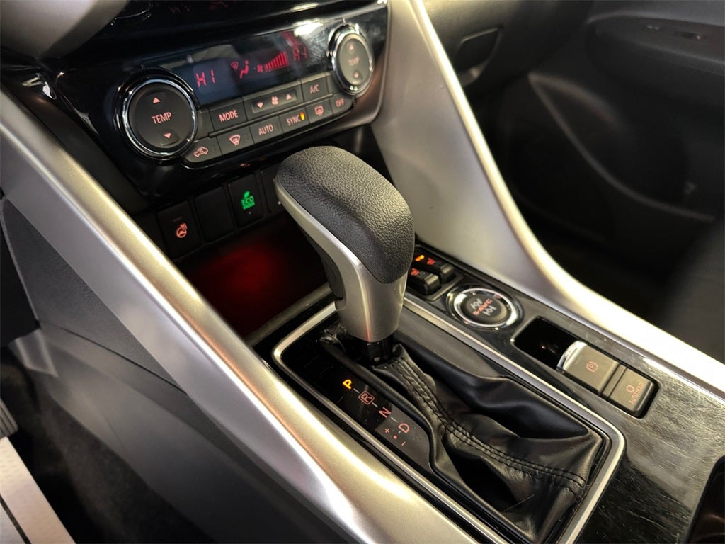 2022 Mitsubishi Eclipse Cross SEL