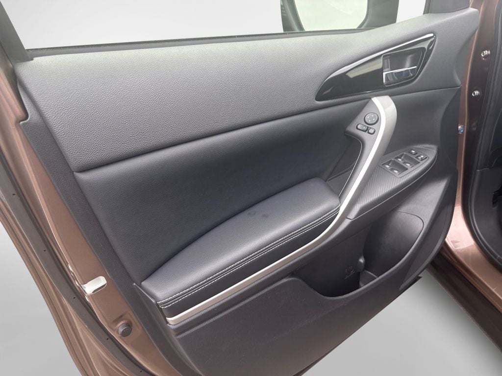 2023 Mitsubishi Eclipse Cross SEL