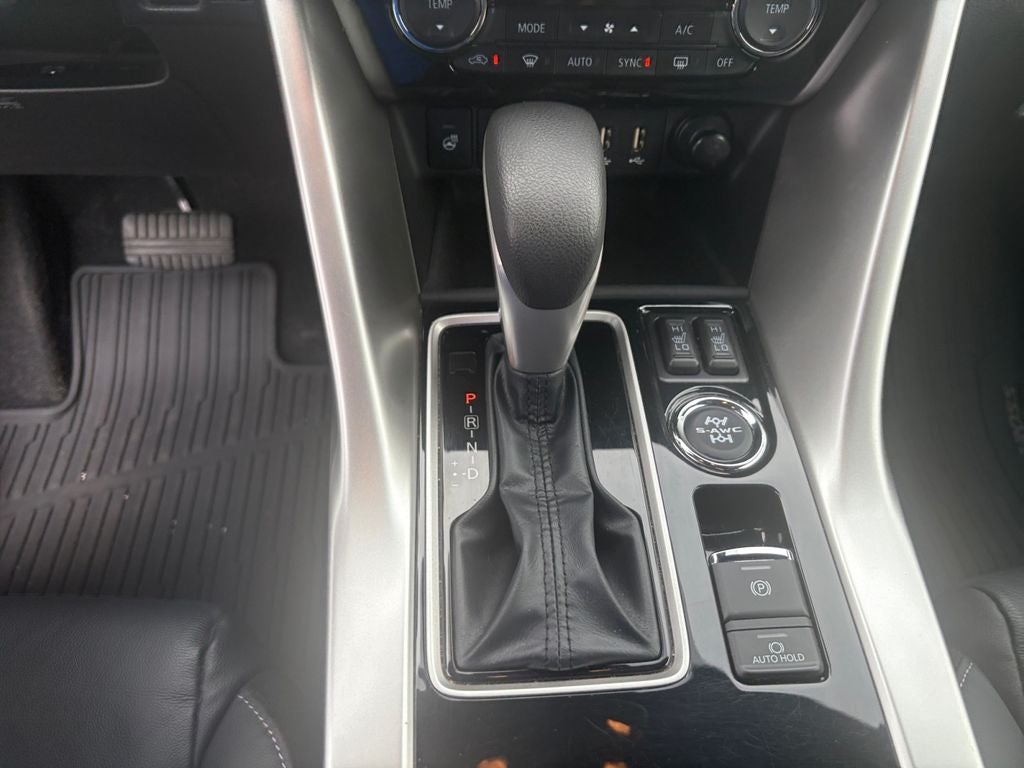 2023 Mitsubishi Eclipse Cross SEL