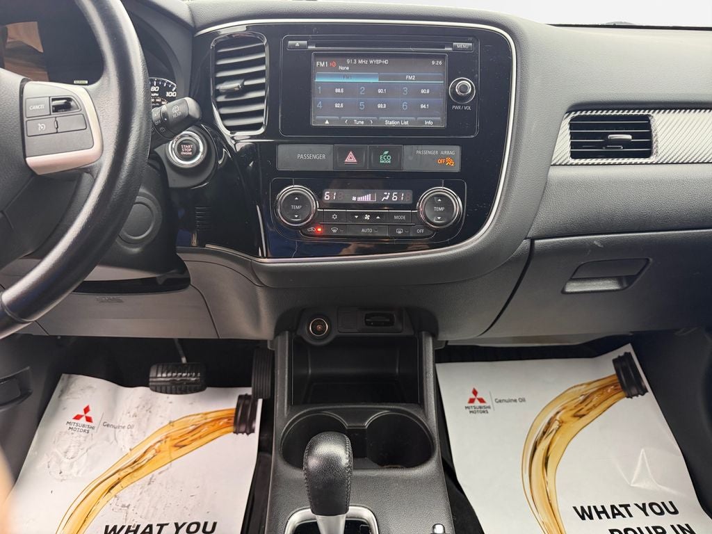 2015 Mitsubishi Outlander SE
