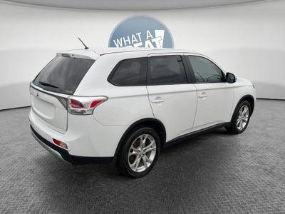 2015 Mitsubishi Outlander SE