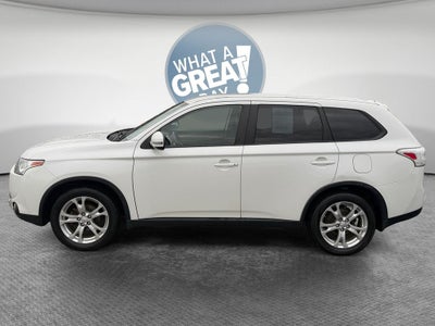 2015 Mitsubishi Outlander SE