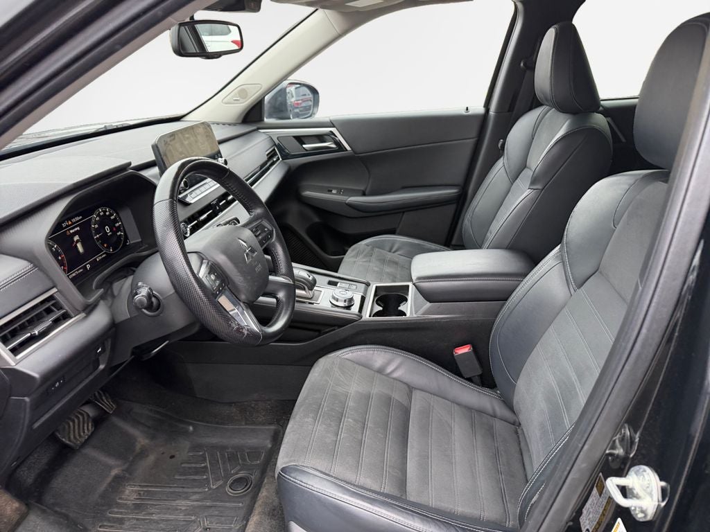 2022 Mitsubishi Outlander SE Launch Edition