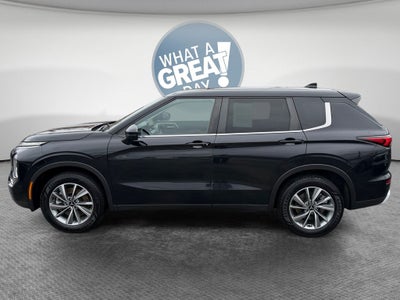 2022 Mitsubishi Outlander SE Launch Edition