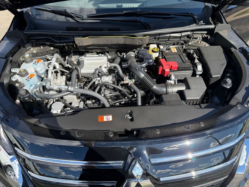 2026 Mitsubishi Outlander ES