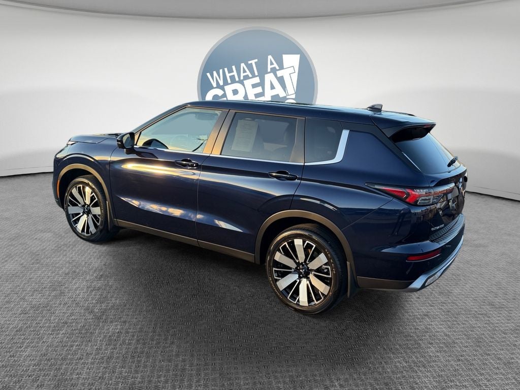 2026 Mitsubishi Outlander SE