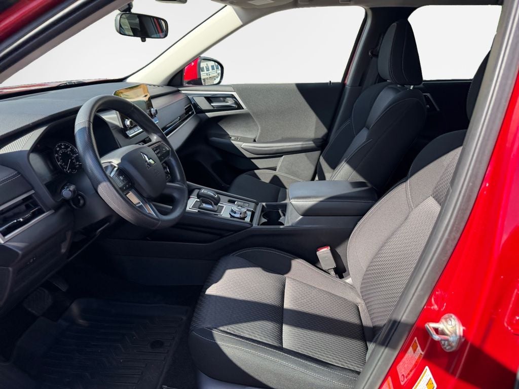 2022 Mitsubishi Outlander ES CONVENIENCE PACKAGE