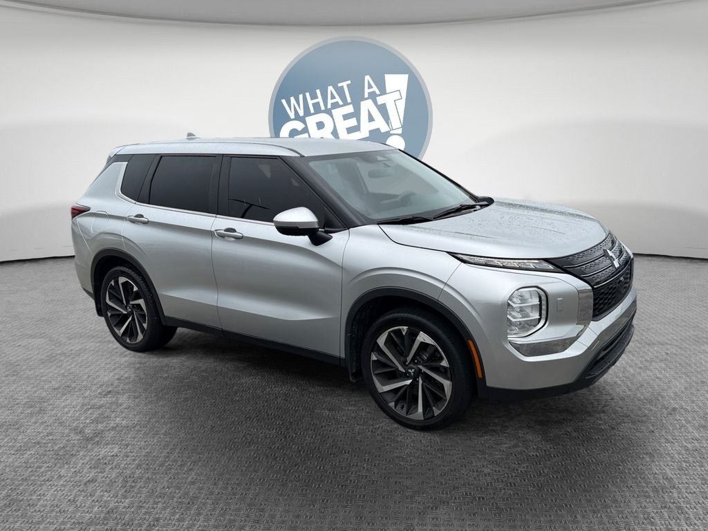 2022 Mitsubishi Outlander ES CONVENIENCE PACKAGE