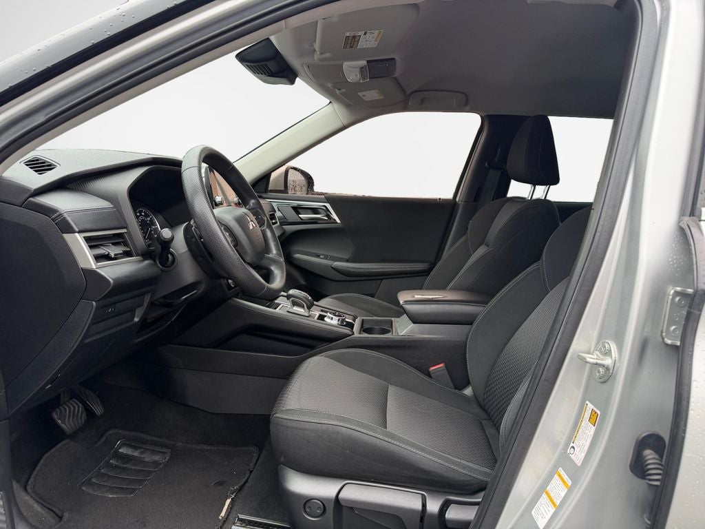 2022 Mitsubishi Outlander ES CONVENIENCE PACKAGE