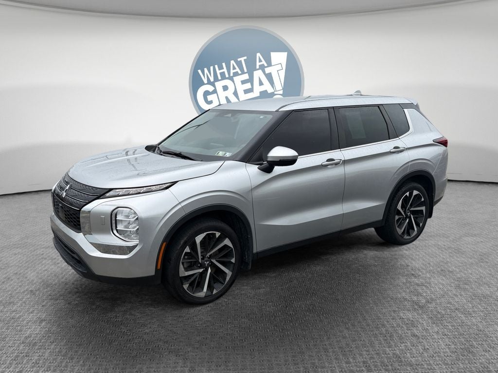 2022 Mitsubishi Outlander ES CONVENIENCE PACKAGE