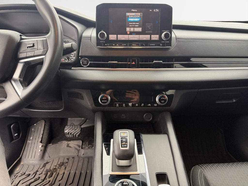 2023 Mitsubishi Outlander ES