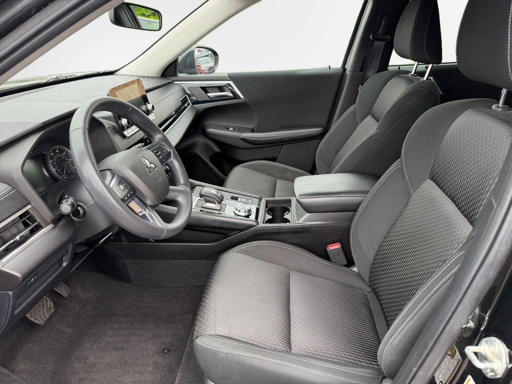 2022 Mitsubishi Outlander ES CONVENIENCE PACKAGE