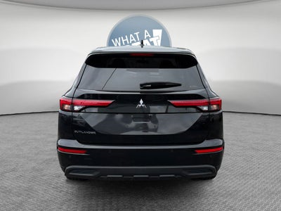 2022 Mitsubishi Outlander ES CONVENIENCE PACKAGE