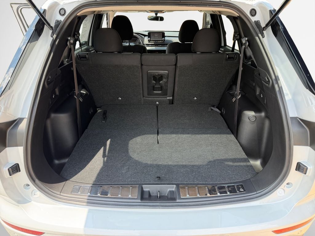 2024 Mitsubishi Outlander ES