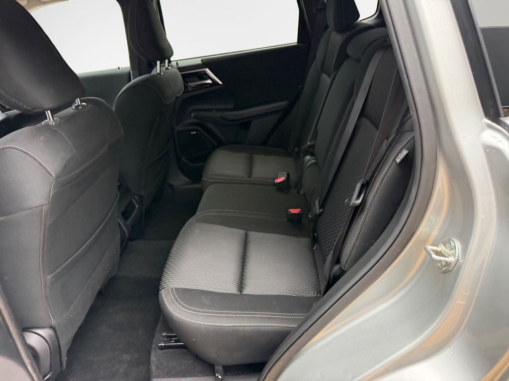 2025 Mitsubishi Outlander ES