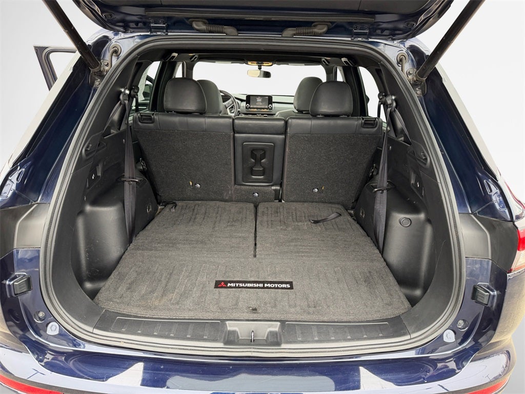 2022 Mitsubishi Outlander Black Edition