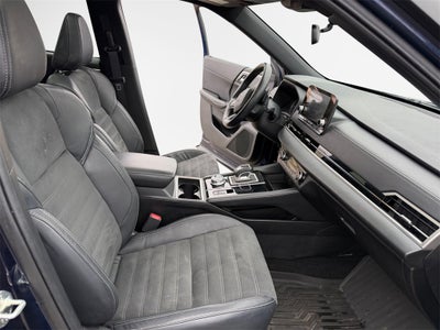 2022 Mitsubishi Outlander Black Edition