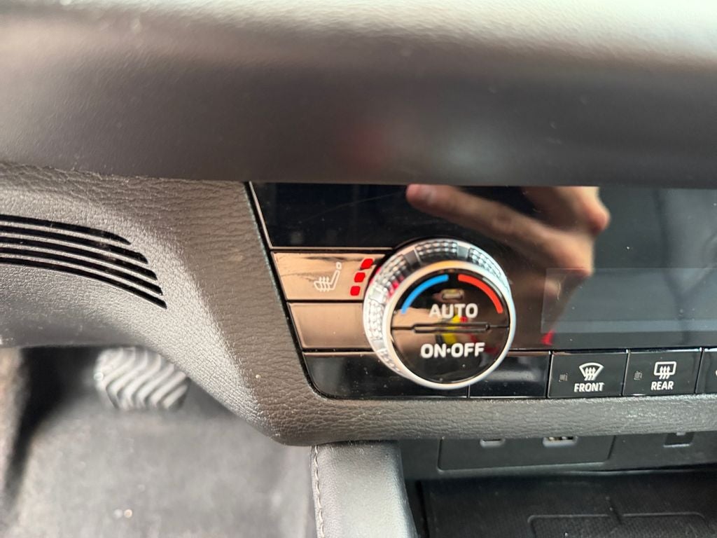 2022 Mitsubishi Outlander Black Edition