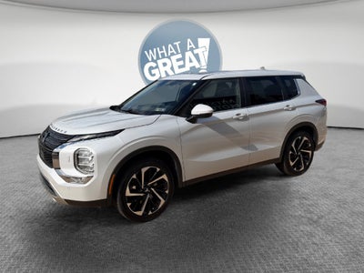2022 Mitsubishi Outlander SE TECH