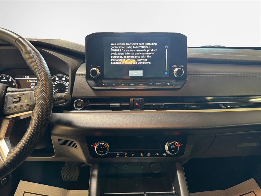 2022 Mitsubishi Outlander SE