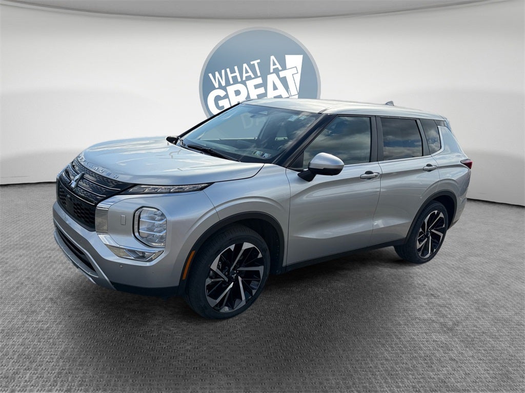 2022 Mitsubishi Outlander SE