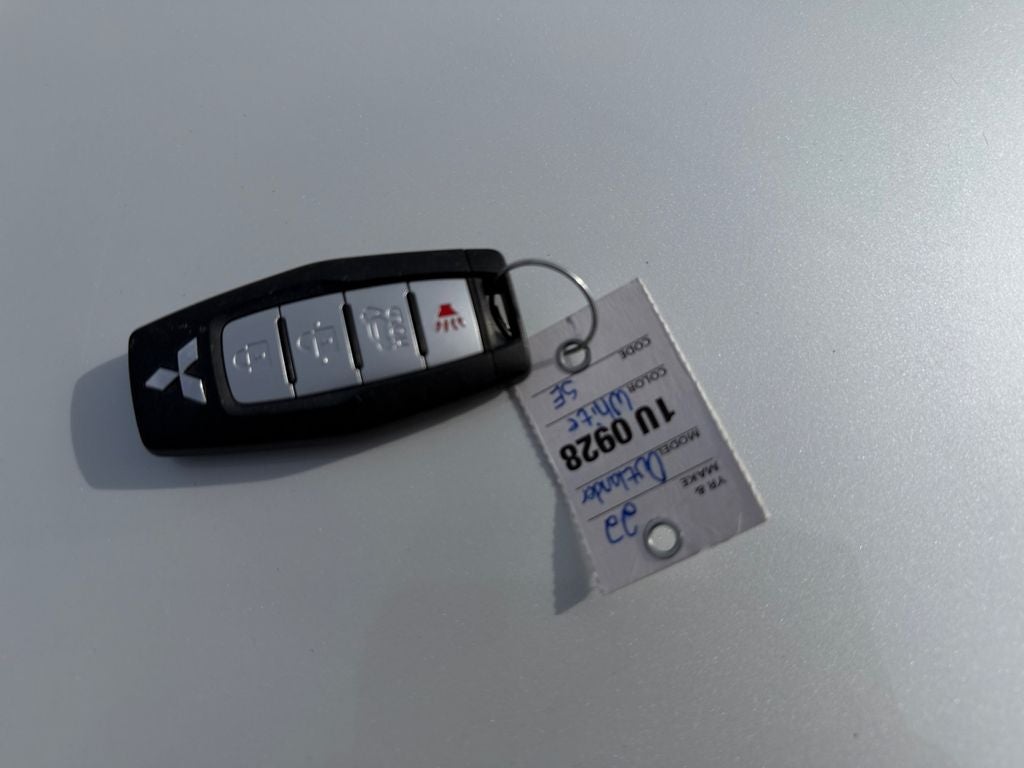 2022 Mitsubishi Outlander SE