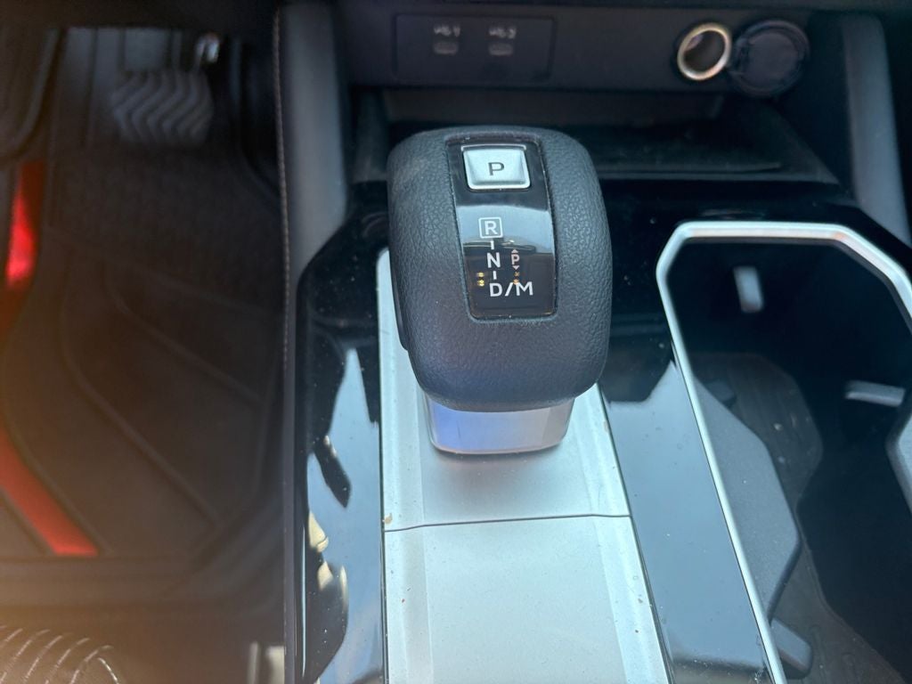 2025 Mitsubishi Outlander ES