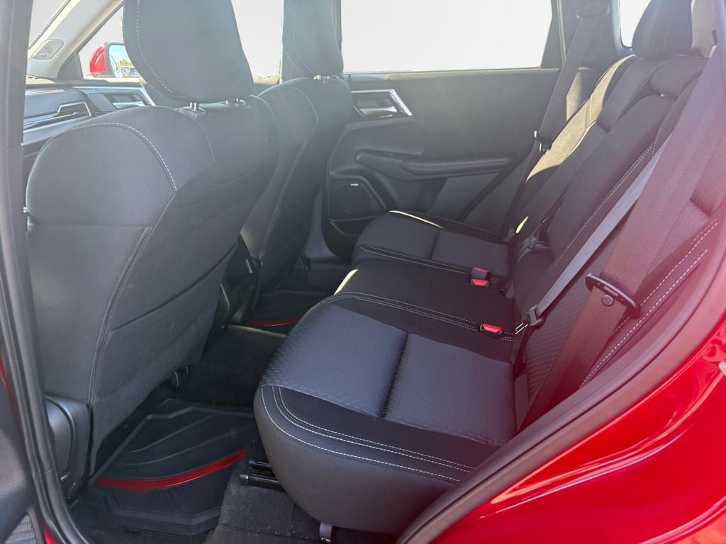 2025 Mitsubishi Outlander ES