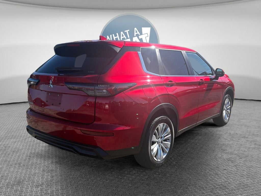 2025 Mitsubishi Outlander ES