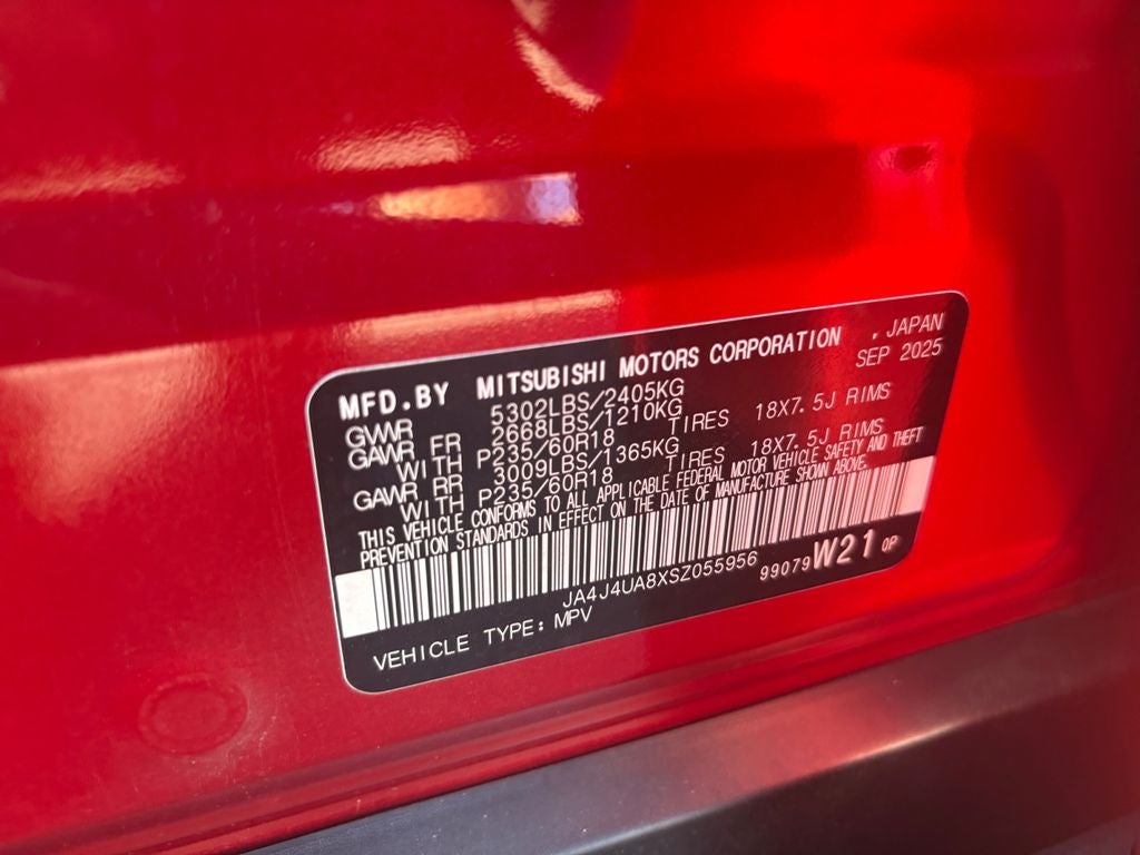 2025 Mitsubishi Outlander ES