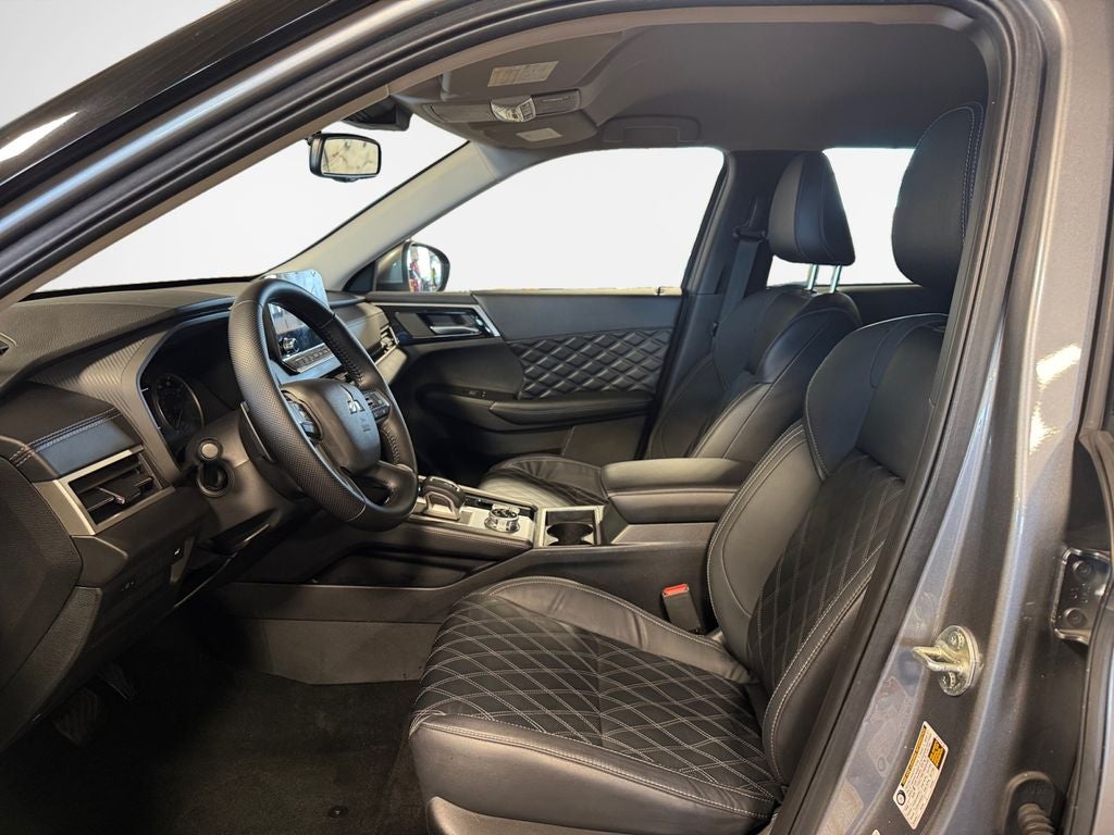 2022 Mitsubishi Outlander SEL