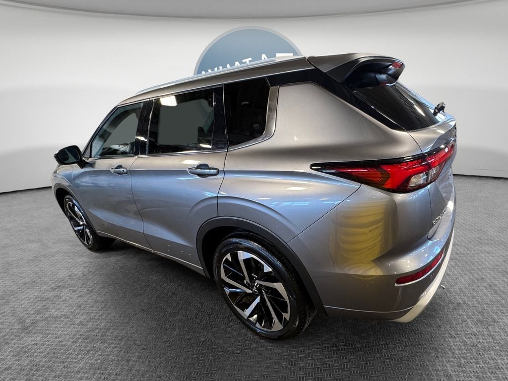 2022 Mitsubishi Outlander SEL