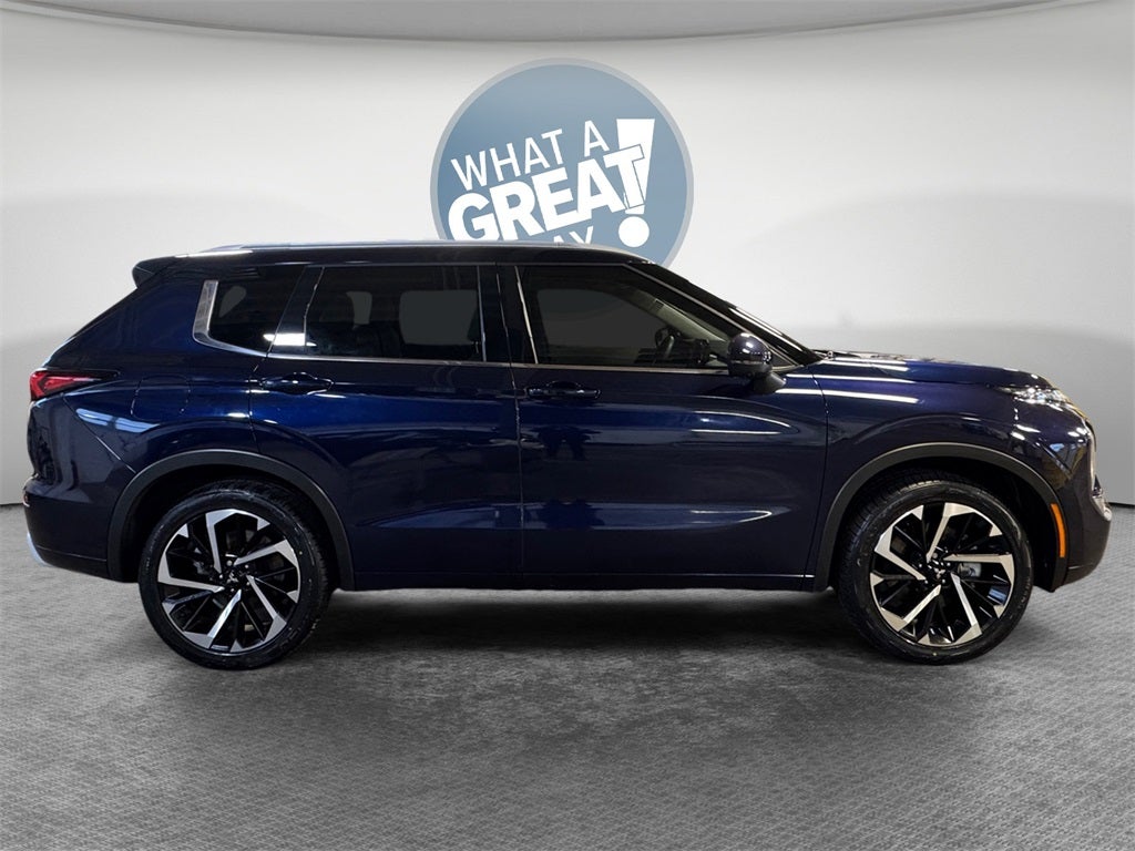 2023 Mitsubishi Outlander SEL