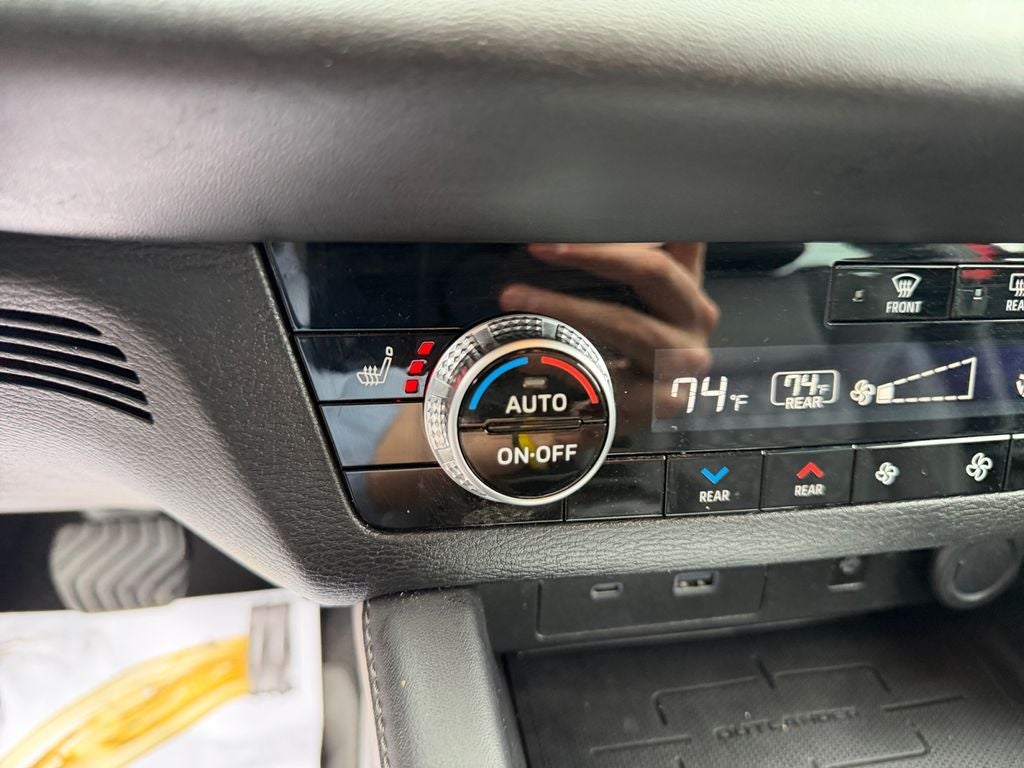 2022 Mitsubishi Outlander SEL