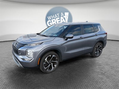2024 Mitsubishi Outlander SE