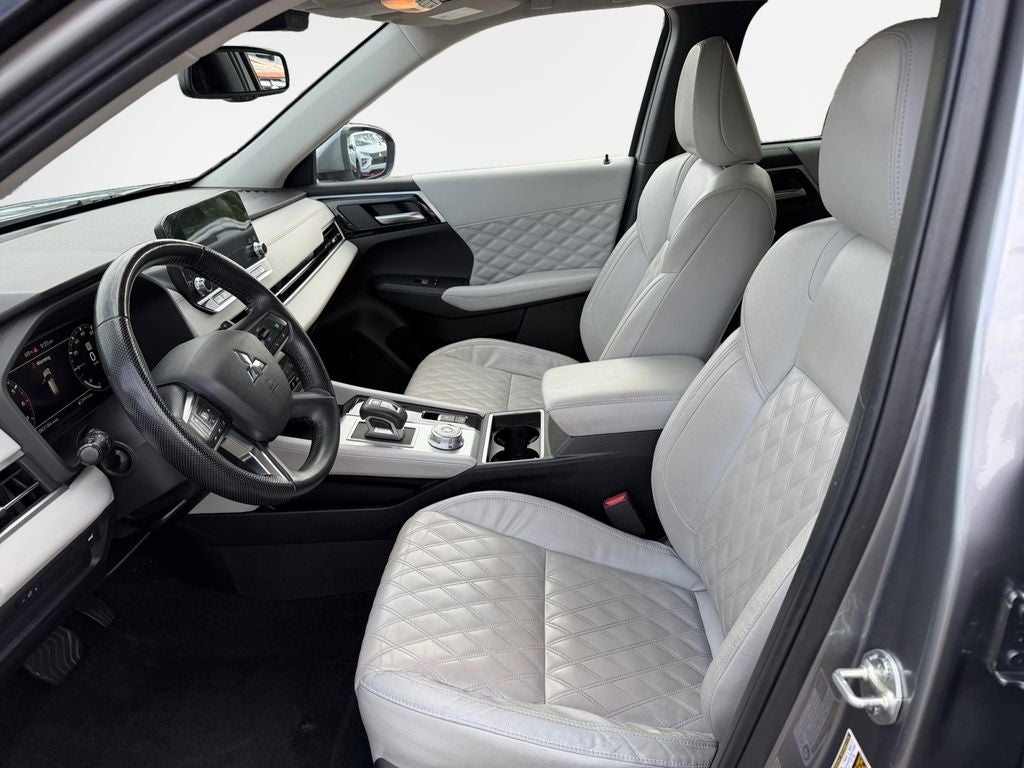2022 Mitsubishi Outlander SEL