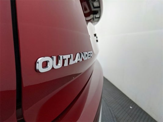 2022 Mitsubishi Outlander SEL in North Huntingdon, PA - Jim Shorkey Auto Group