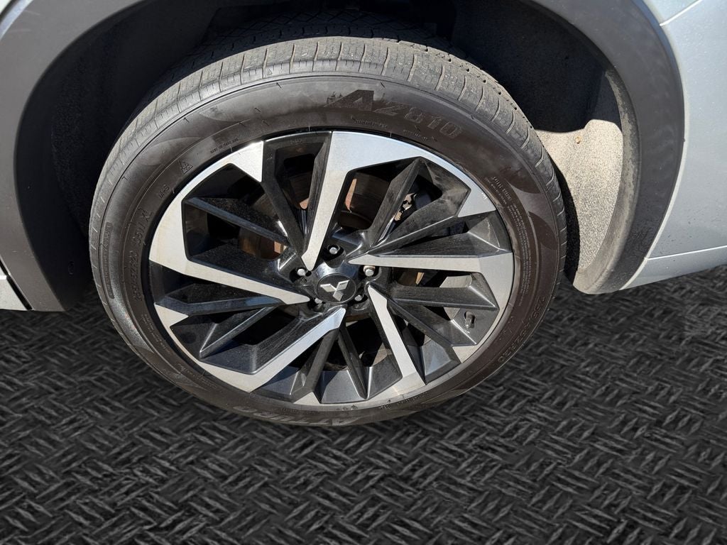 2022 Mitsubishi Outlander SEL
