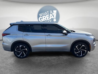 2022 Mitsubishi Outlander SEL