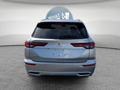 2022 Mitsubishi Outlander SEL