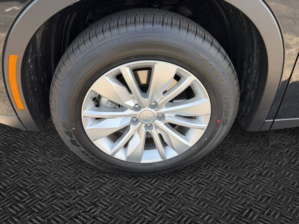 2026 Mitsubishi Outlander ES