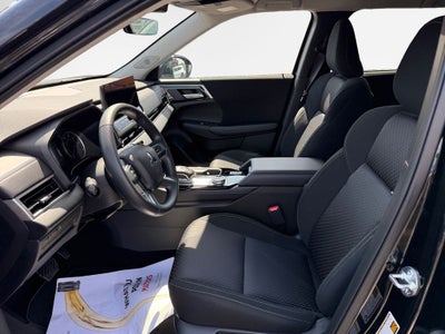 2026 Mitsubishi Outlander ES