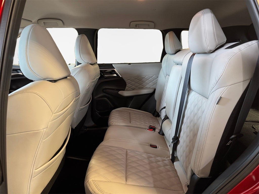 2024 Mitsubishi Outlander SEL