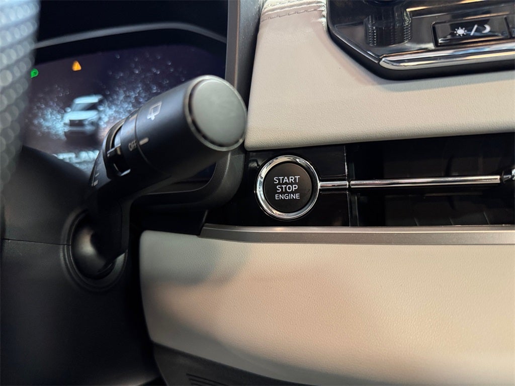 2024 Mitsubishi Outlander SEL