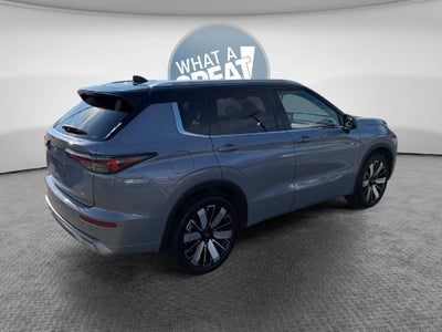 2025 Mitsubishi Outlander SEL