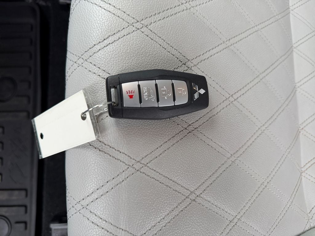 2024 Mitsubishi Outlander SEL